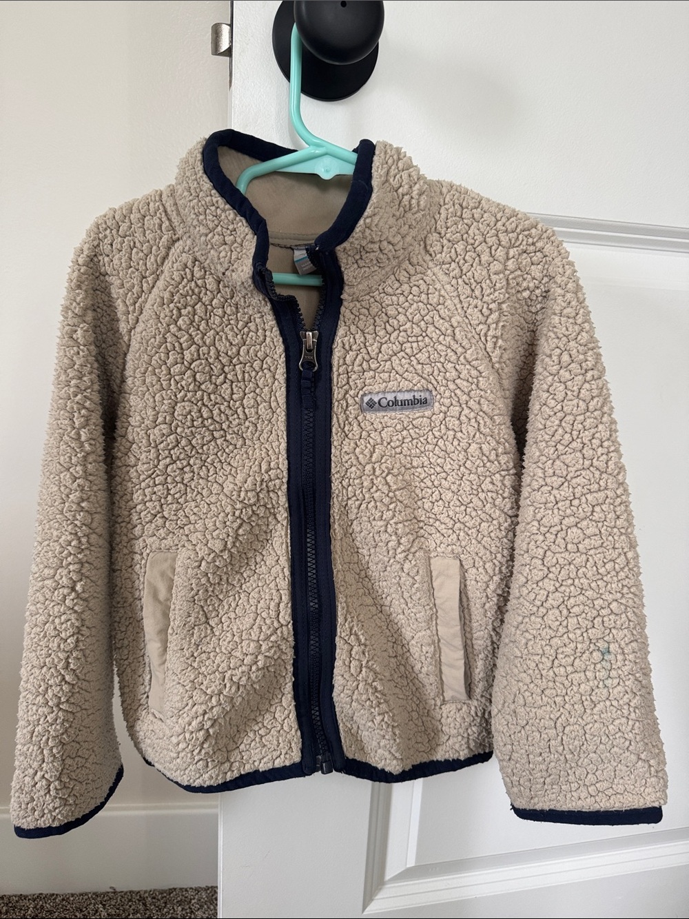 Columbia Beige Sherpa Fleece Jacket with Navy Trim